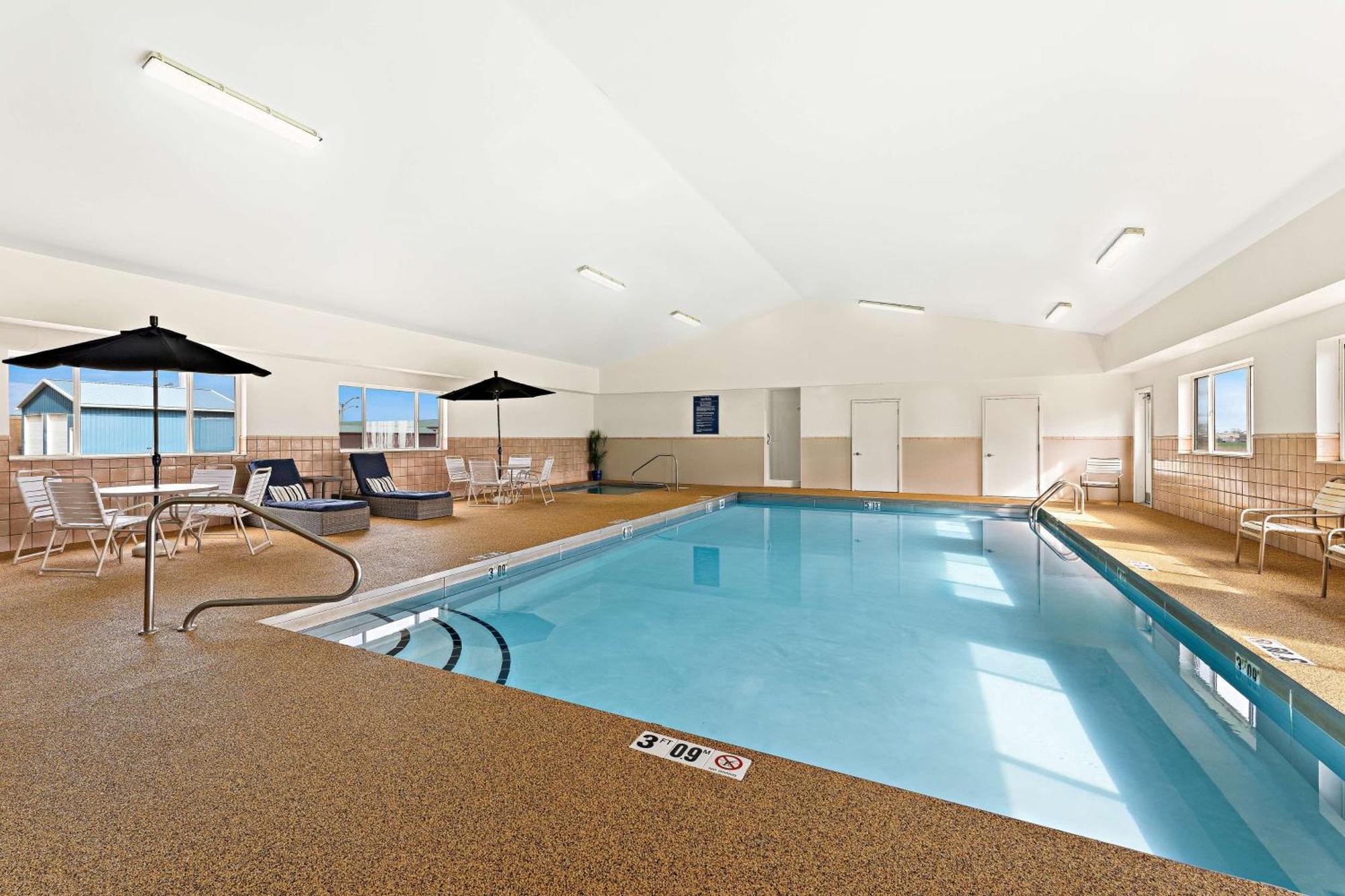 Best Western Vermillion Inn Екстериор снимка