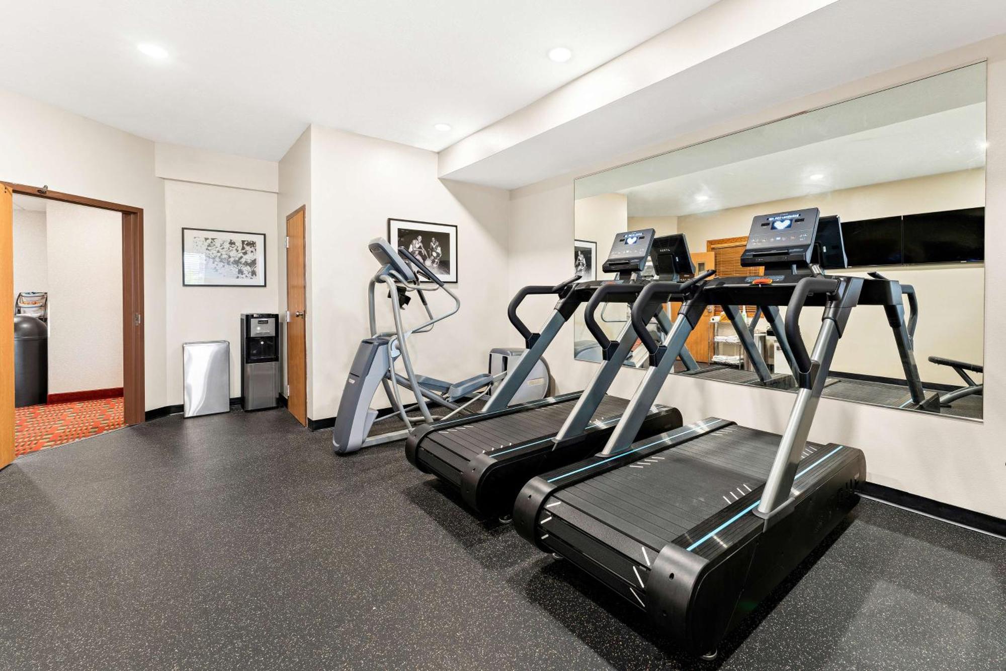 Best Western Vermillion Inn Екстериор снимка