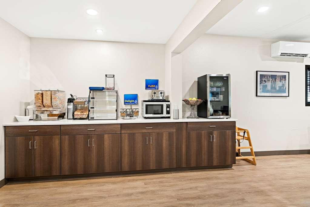 Best Western Vermillion Inn Ресторант снимка