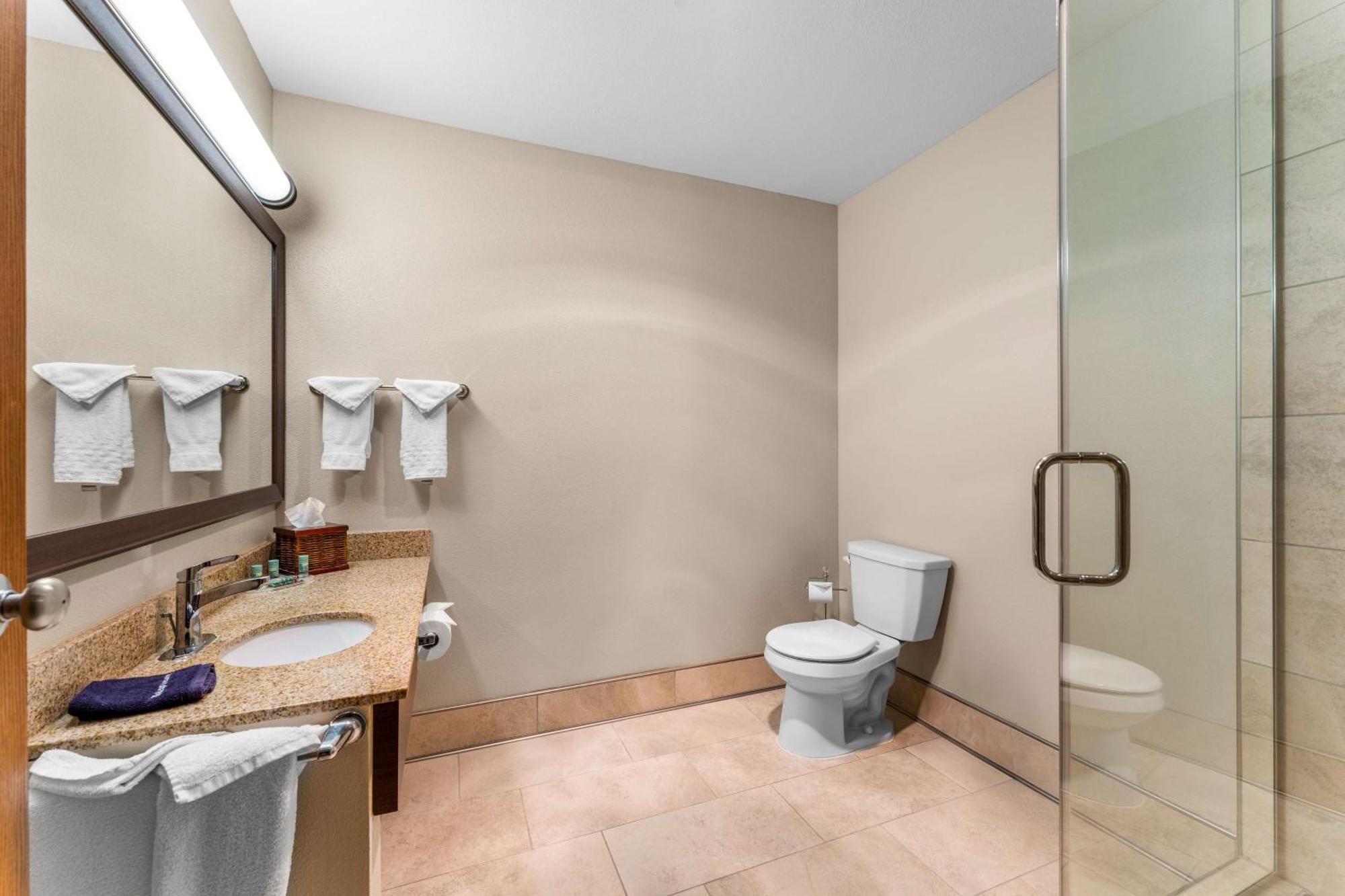 Best Western Vermillion Inn Екстериор снимка