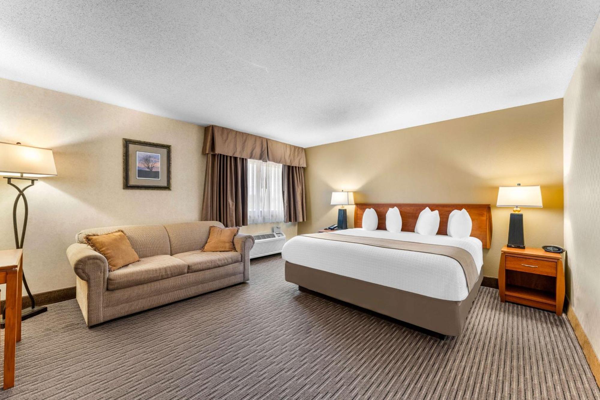 Best Western Vermillion Inn Екстериор снимка