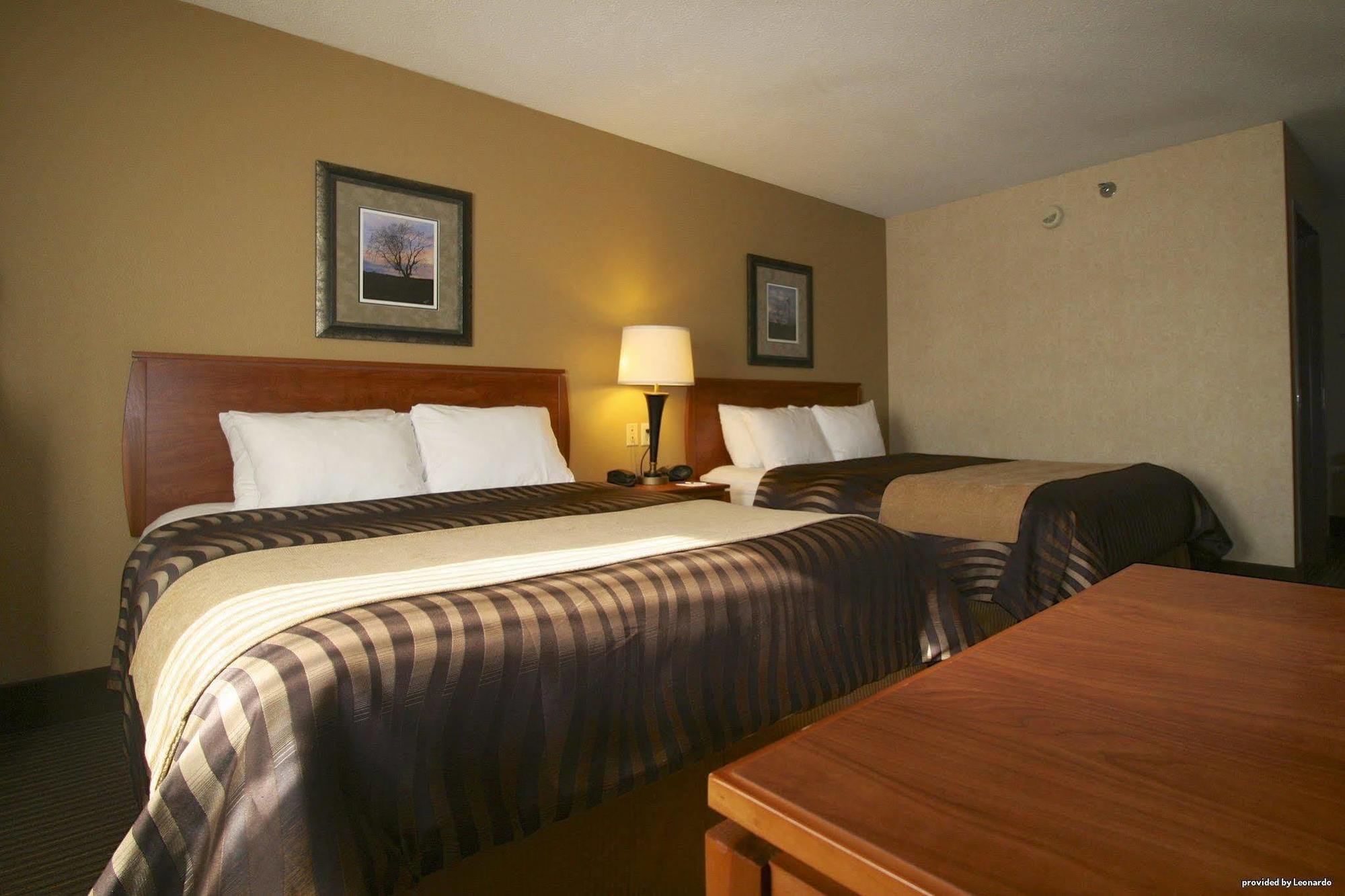 Best Western Vermillion Inn Екстериор снимка