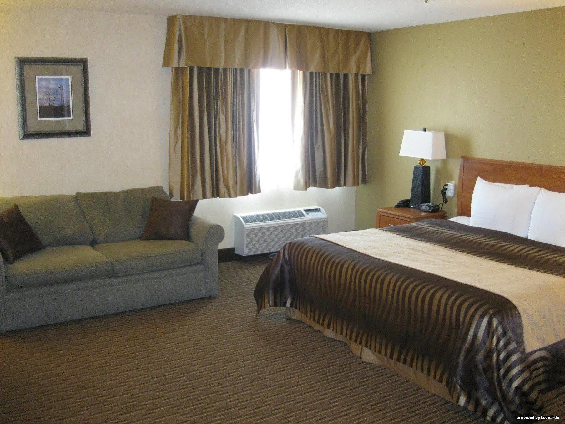 Best Western Vermillion Inn Стая снимка