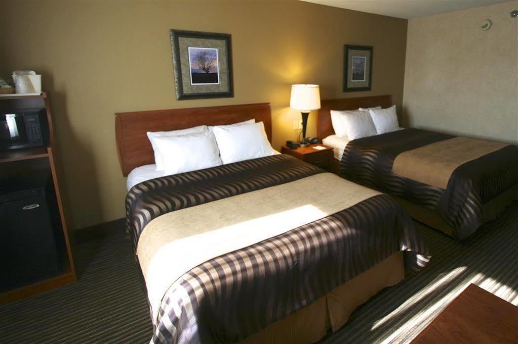 Best Western Vermillion Inn Екстериор снимка